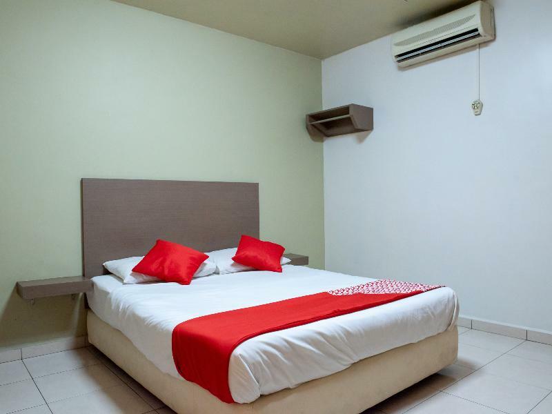 Oyo 434 Marbella Hotel Johor Bahru Exterior foto